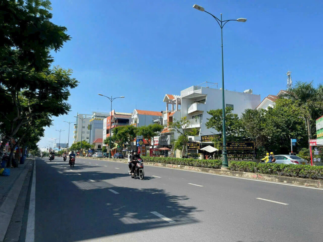 Bán nhà đường Lê Văn Việt Bán nhà đường Lê Văn Việt