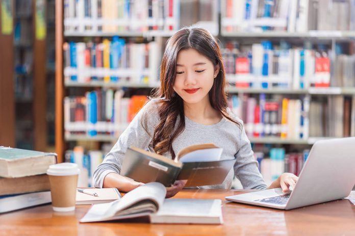 Ngành Bất Động Sản học trường nào