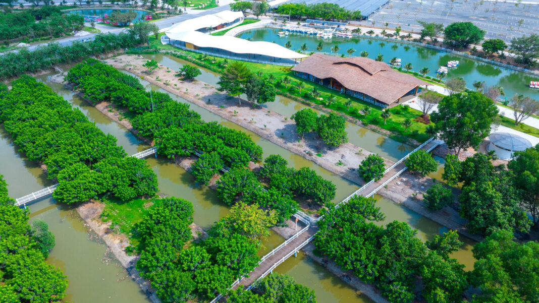 Khu du lịch Sơn Tiên