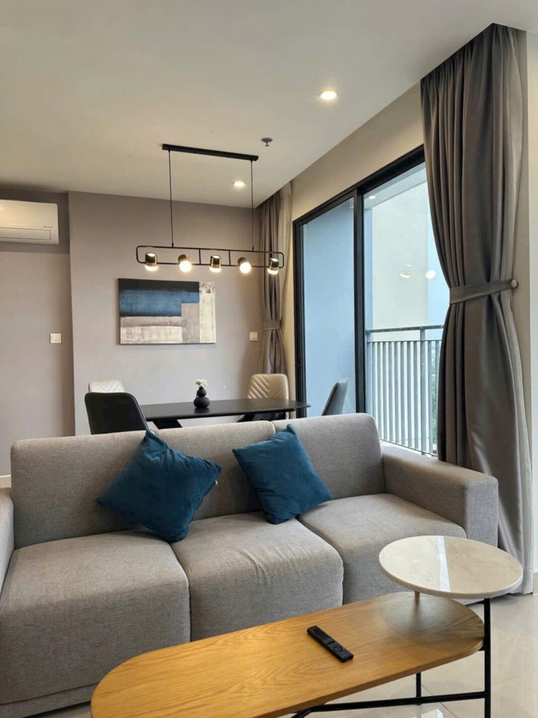 Safira Khang Điền Safira Khang Điền