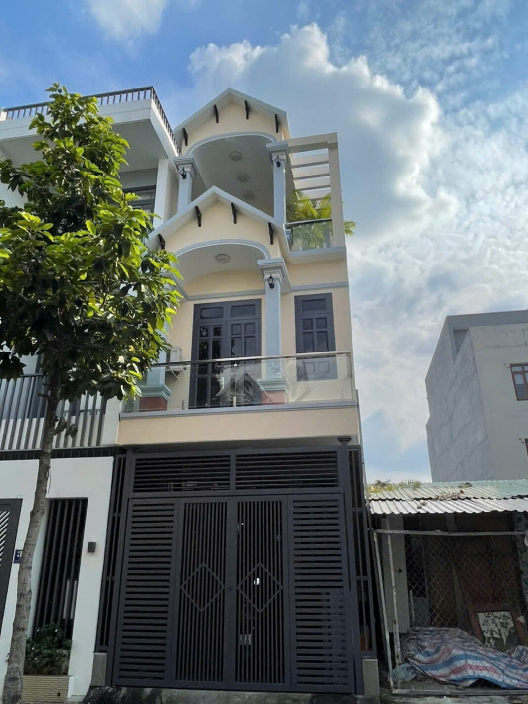 Bán nhà Dĩ An Bán nhà Dĩ An