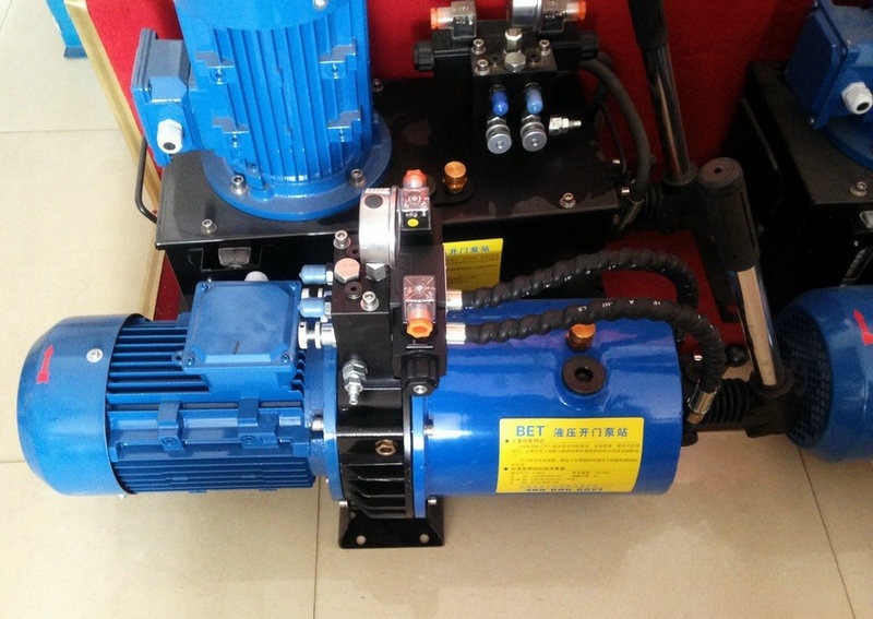 Bơm thủy lực mở cửa xả cối