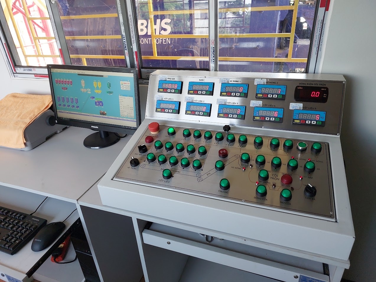 Tủ điện điều khiển trạm trộn