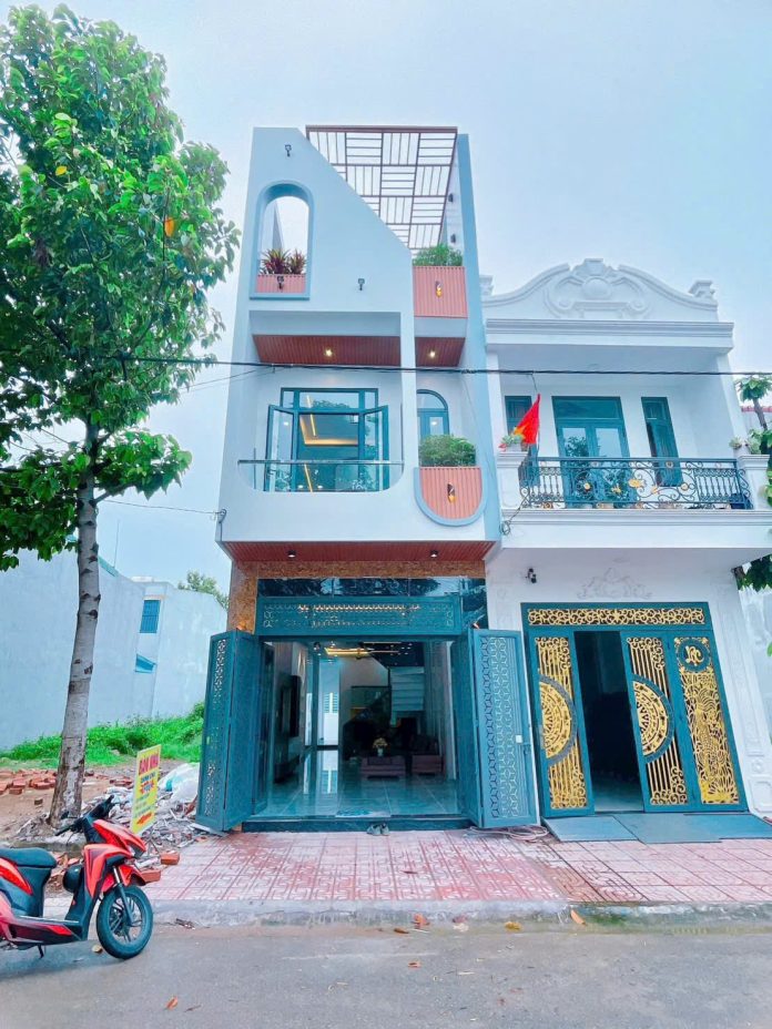Nhà Tân Hạnh