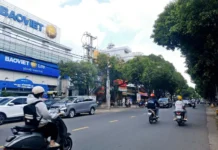 Mặt tiền đường